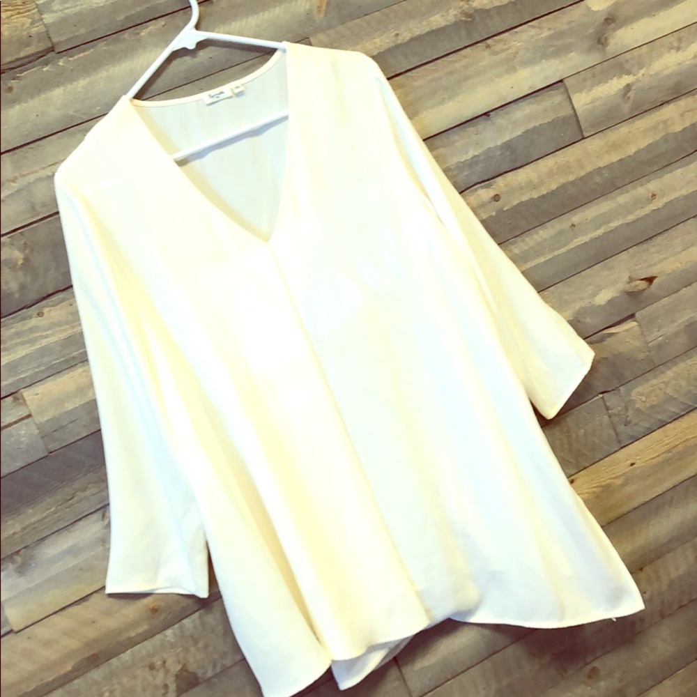 Women’s Blouse